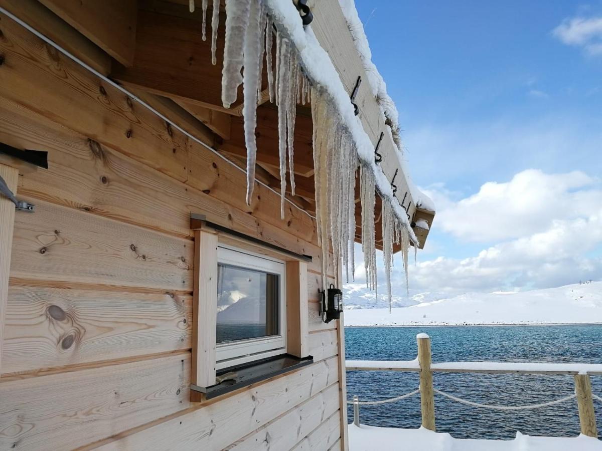 Mikkelvik Brygge Villa Mikkelvika ภายนอก รูปภาพ