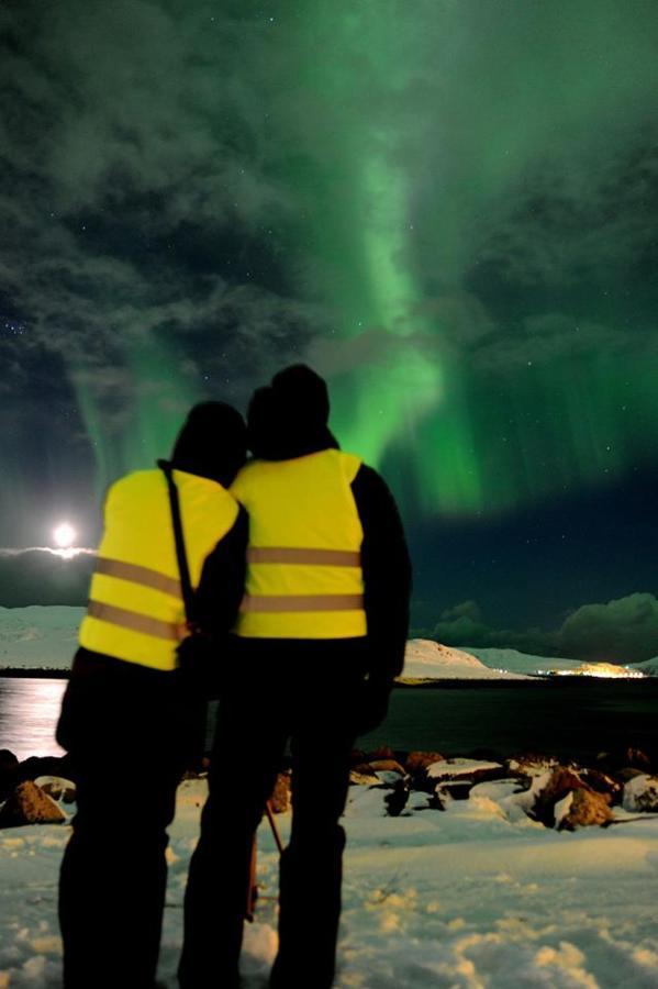 Mikkelvik Brygge Villa Mikkelvika ภายนอก รูปภาพ