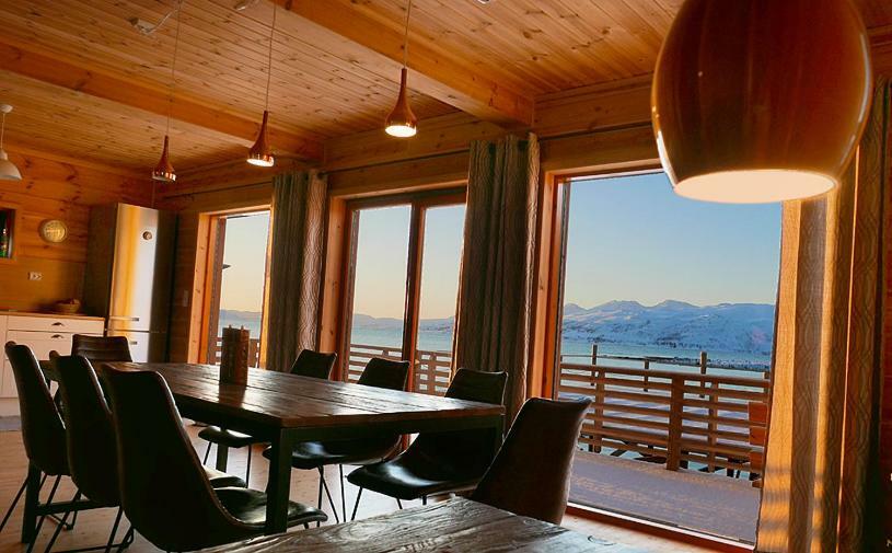 Mikkelvik Brygge Villa Mikkelvika ภายนอก รูปภาพ